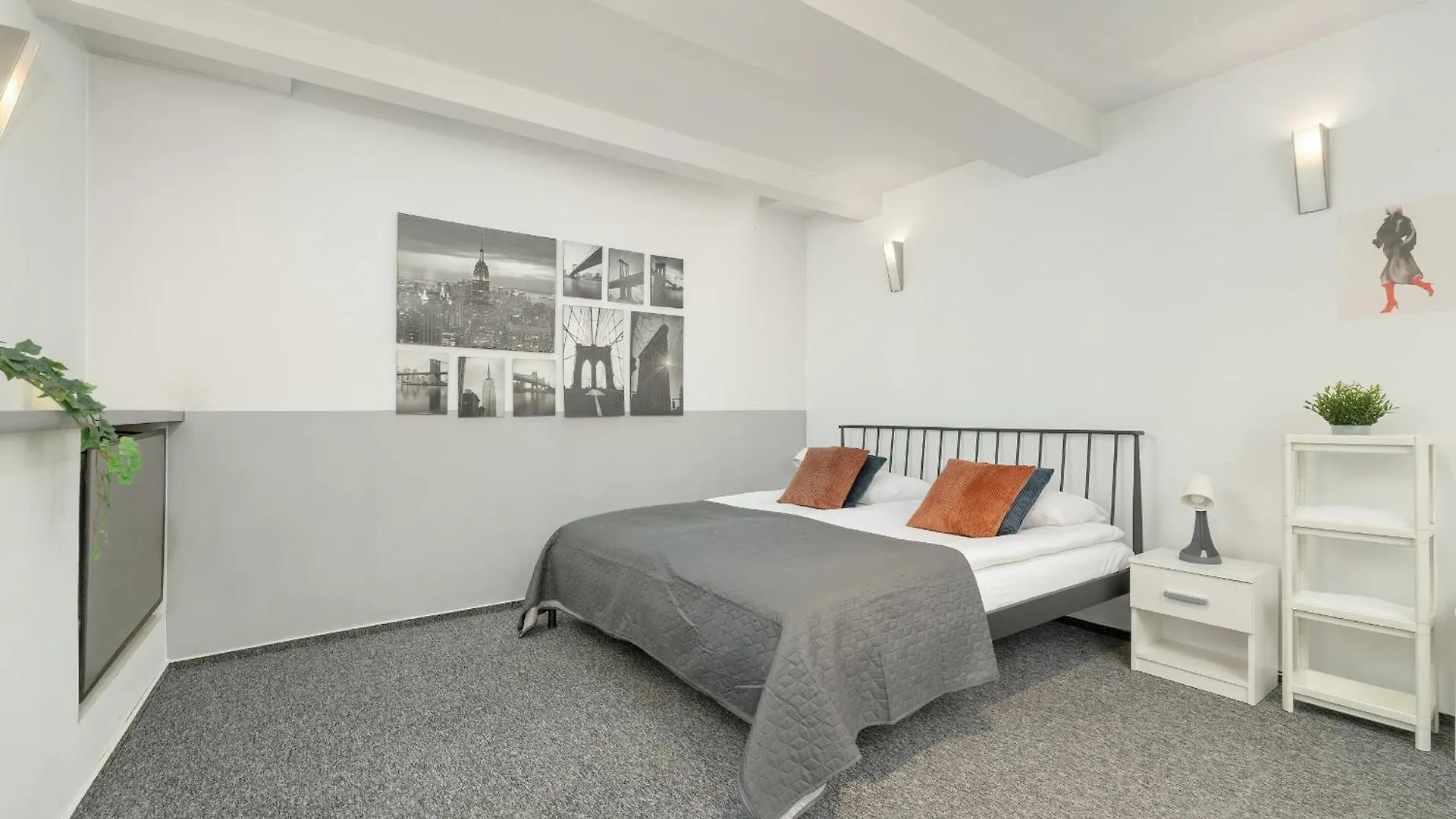Apartament Przyszlosci Z Dwiema Sypialniami W Krakowie By Noclegi Renters 0*, Krakow Poland